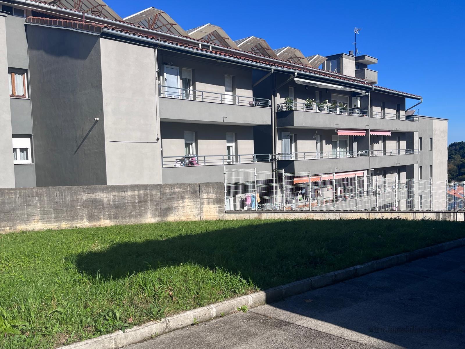 For sale of flat in Mutriku