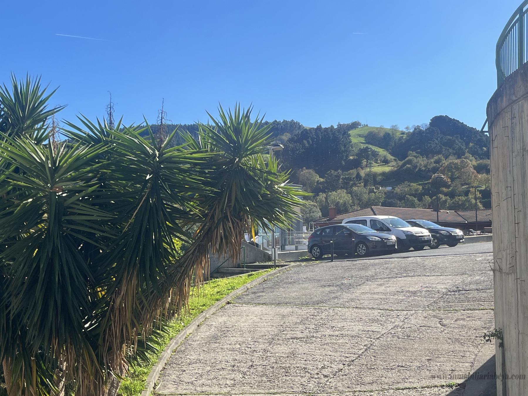 For sale of flat in Mutriku