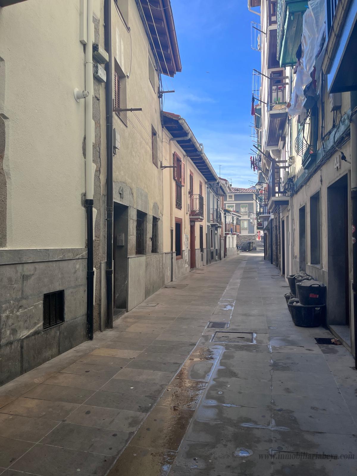 For sale of flat in Ondarroa