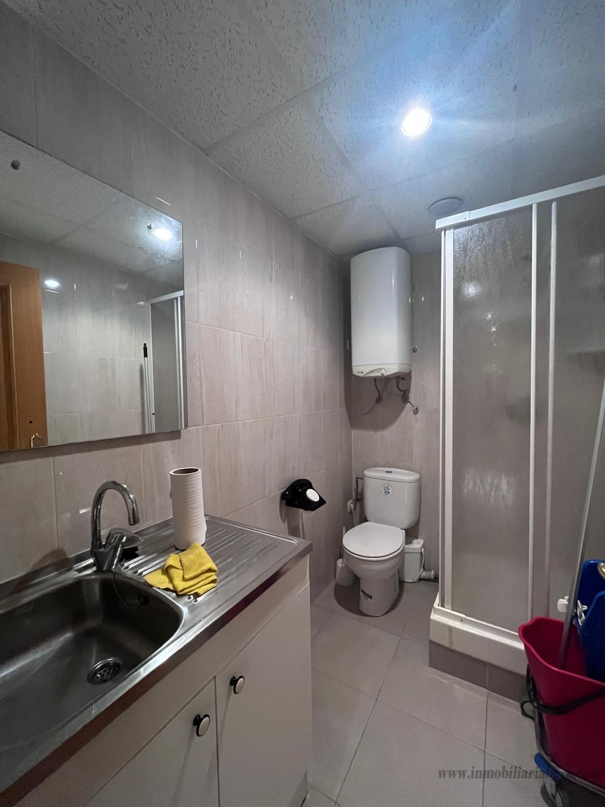 For sale of office in Villava Atarrabia