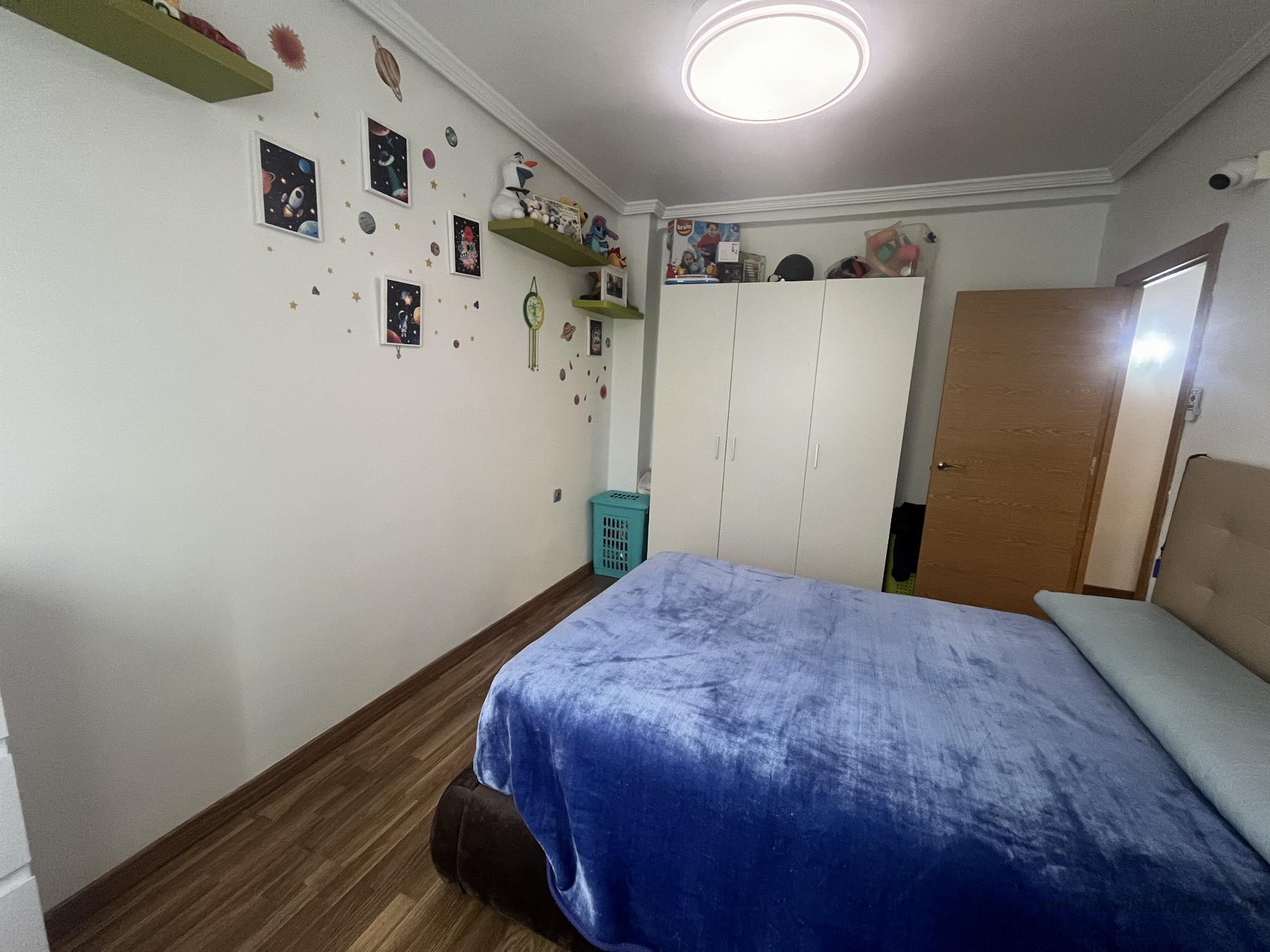 For sale of flat in Pamplona