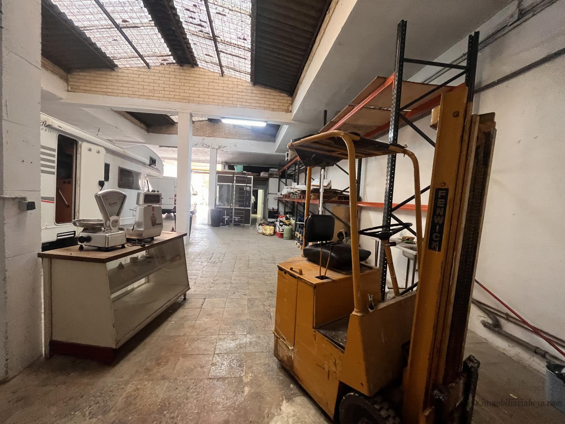 Venta de local en Berriozar