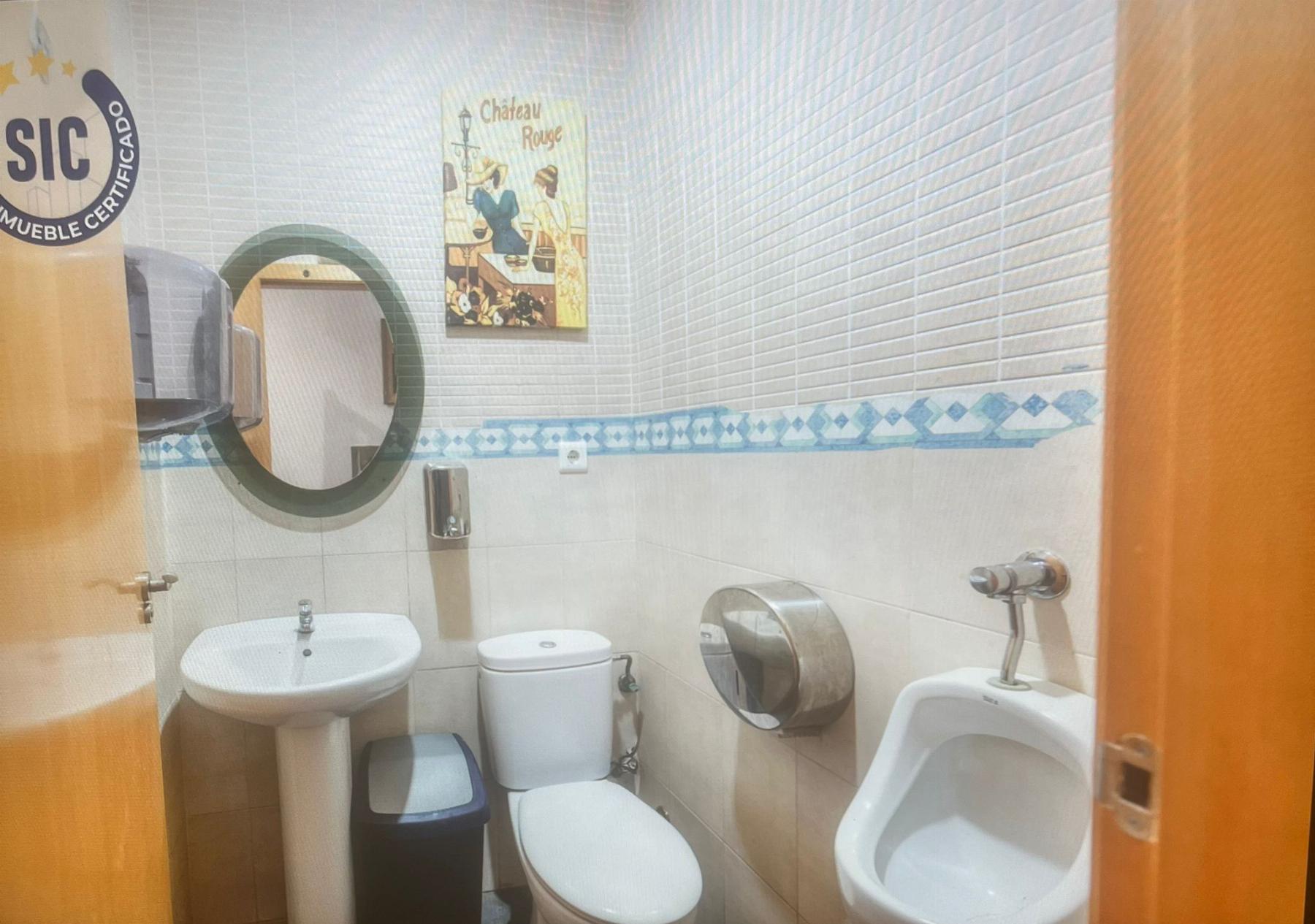 Venta de edificio en Gilet