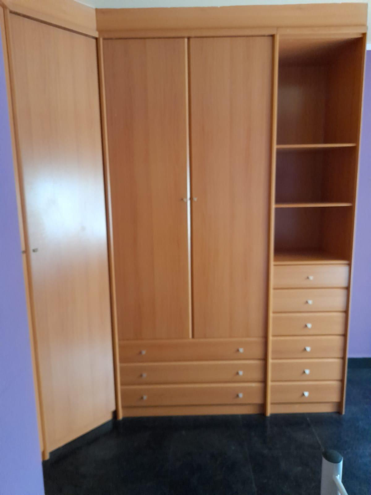 Venta de edificio en Gilet