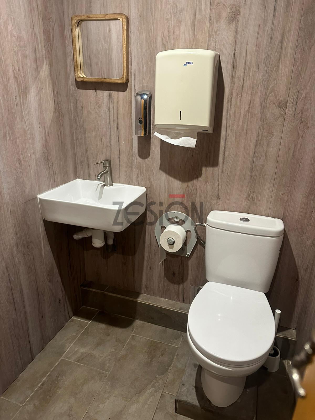 For share of commercial in Puerto de Sagunto