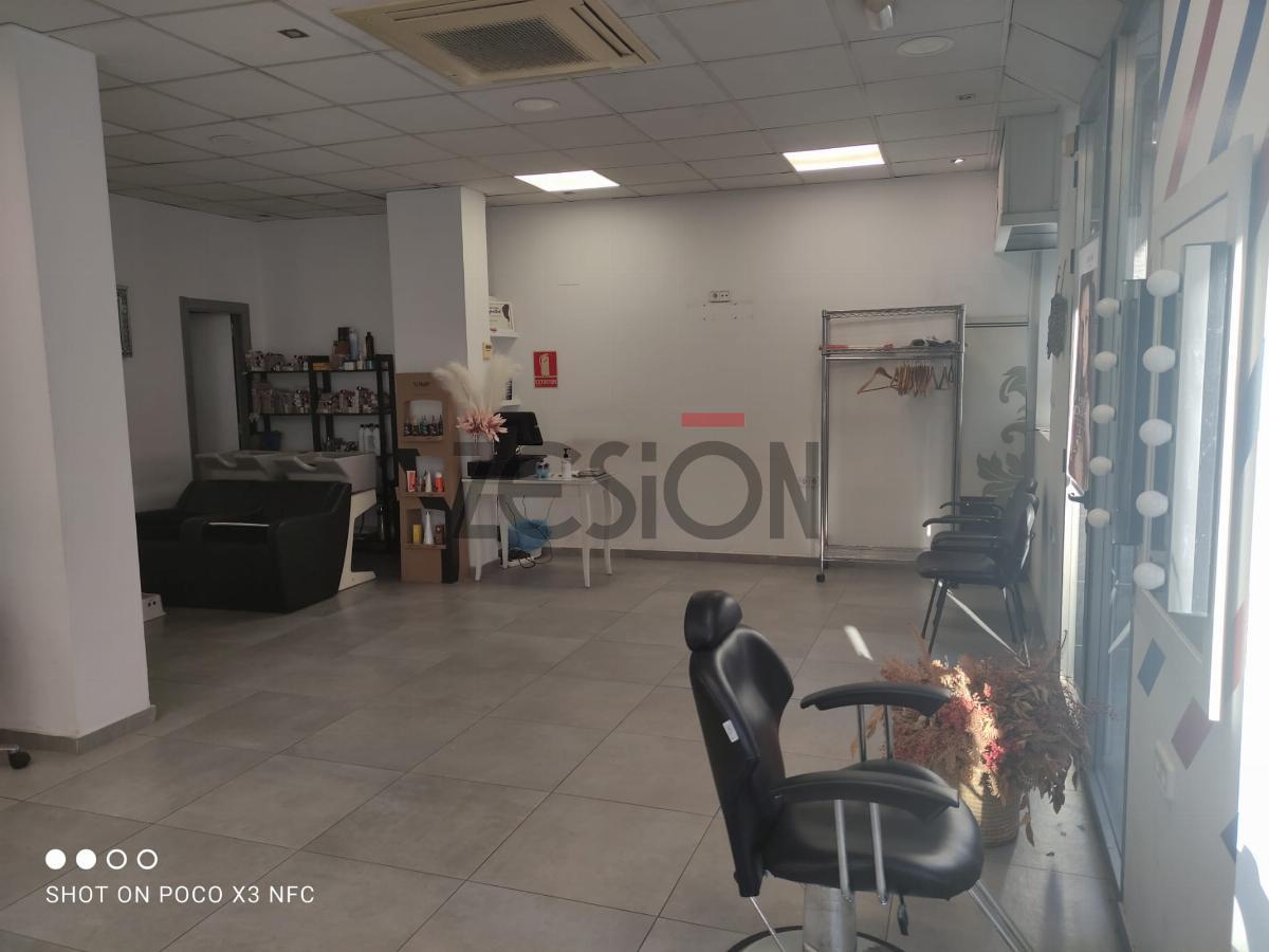 For share of commercial in Valencia