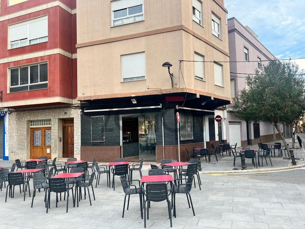 Venta de local comercial en Algemesí