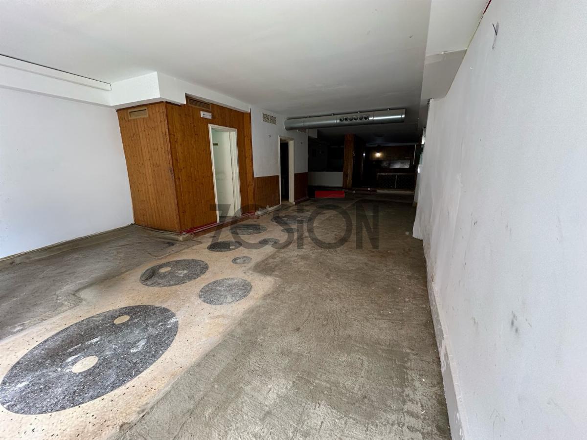 For rent of commercial in Burjassot
