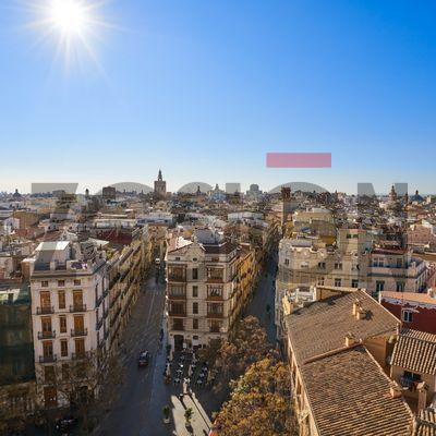 For share of commercial in Valencia