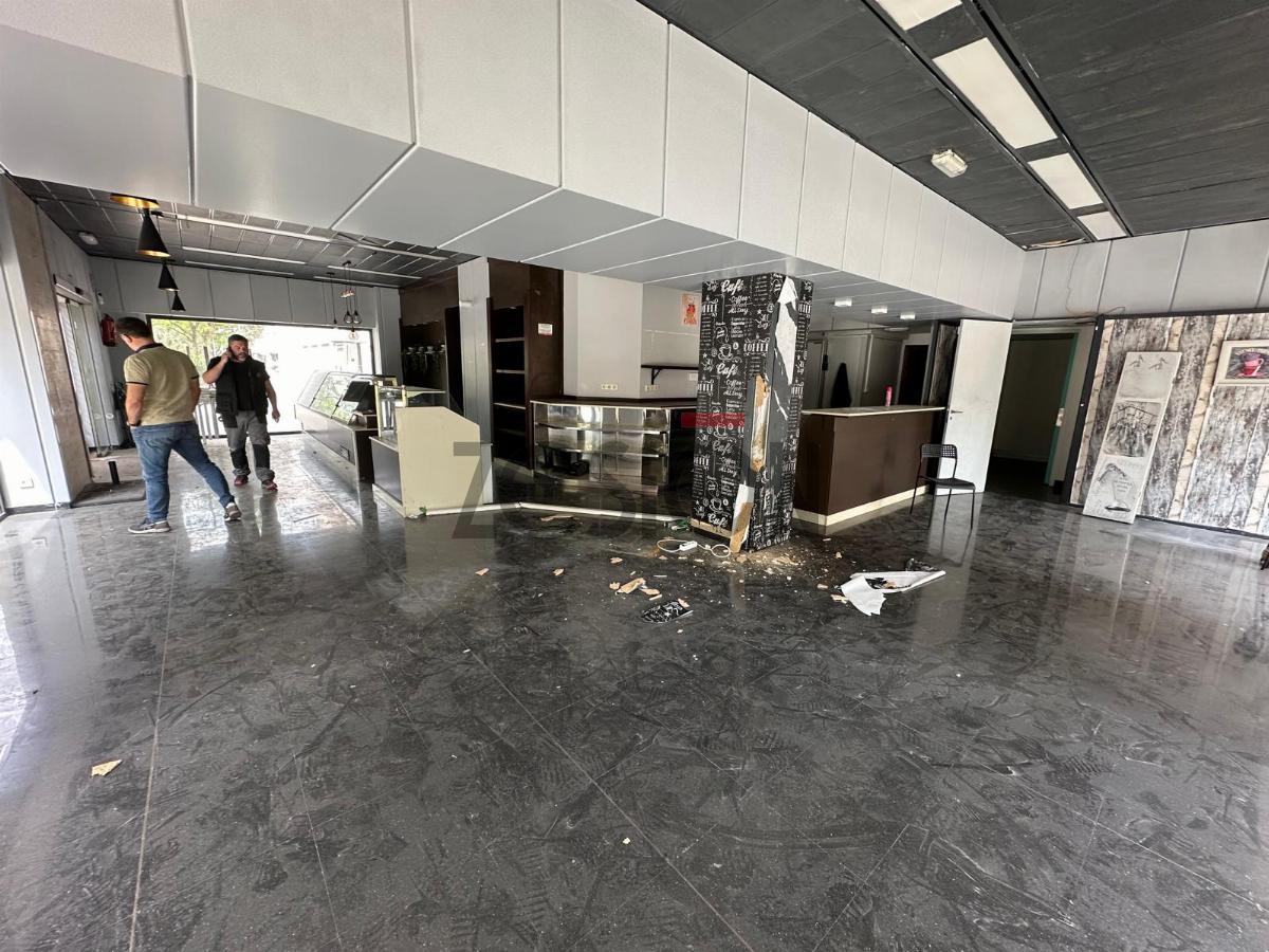 For rent of commercial in Valencia