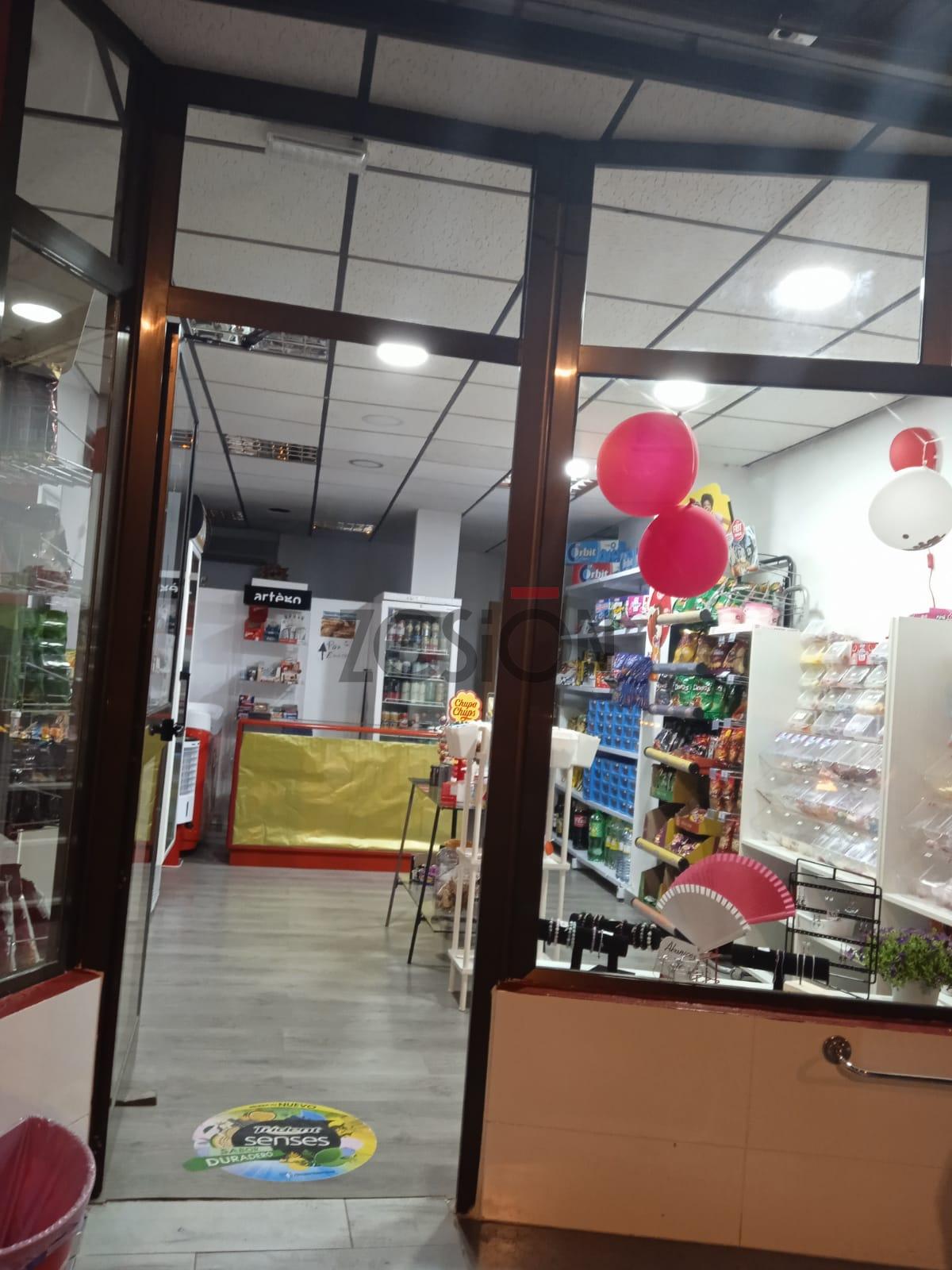 For share of commercial in Valencia