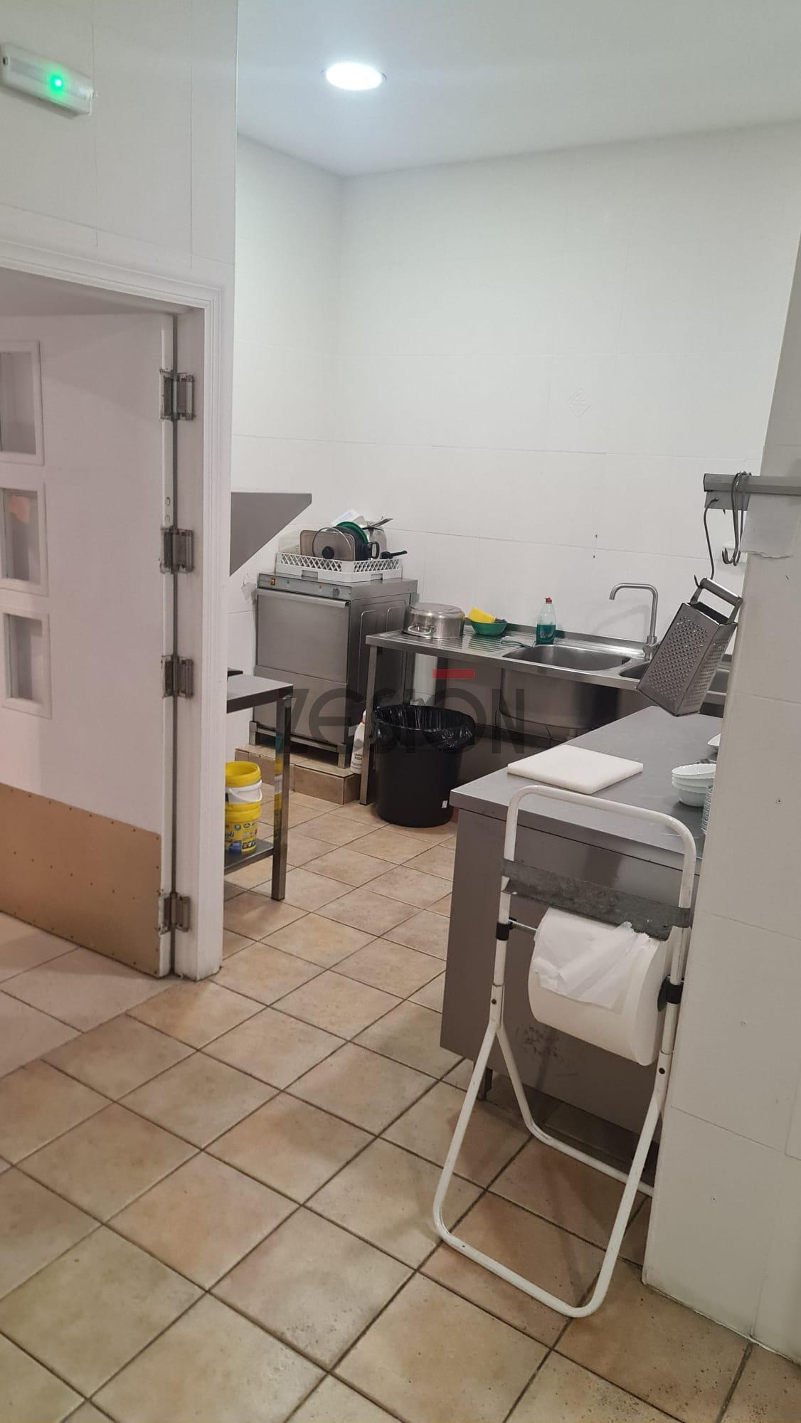 For share of premises in Calpe