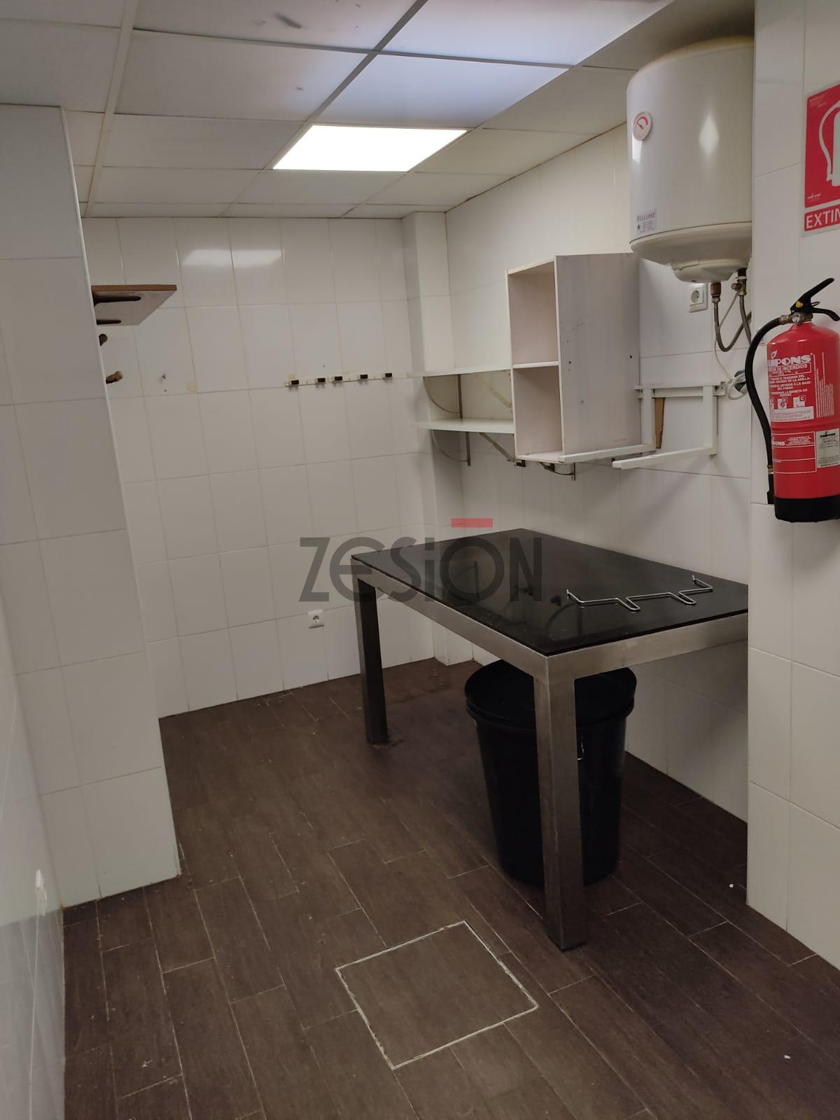 For rent of commercial in L´Eliana