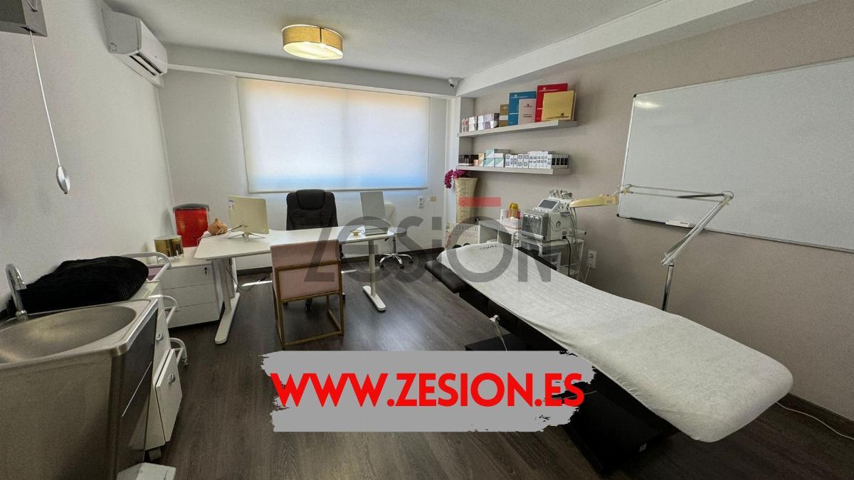 For share of commercial in Valencia