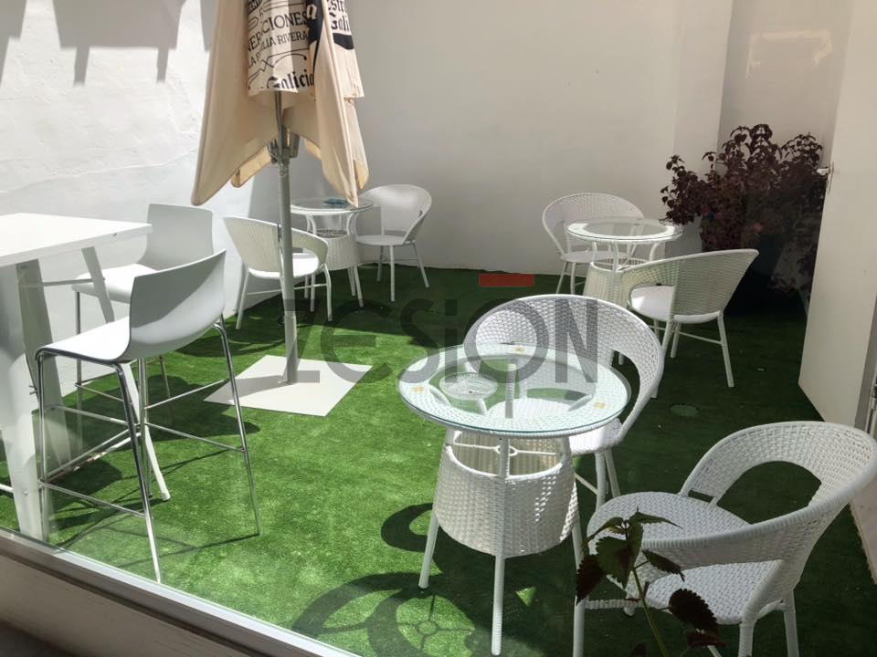 For share of commercial in Valencia