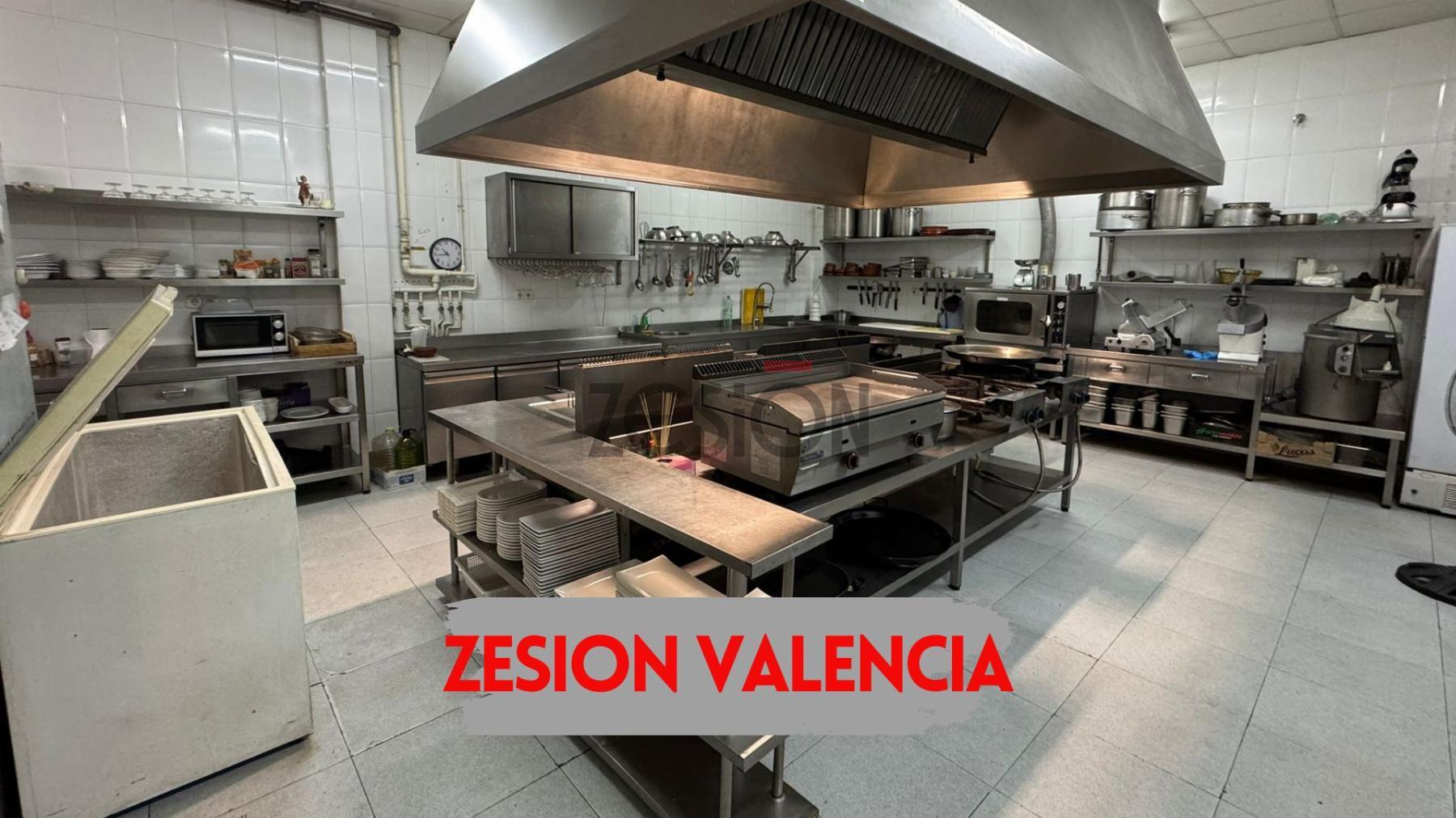 For share of commercial in Meliana