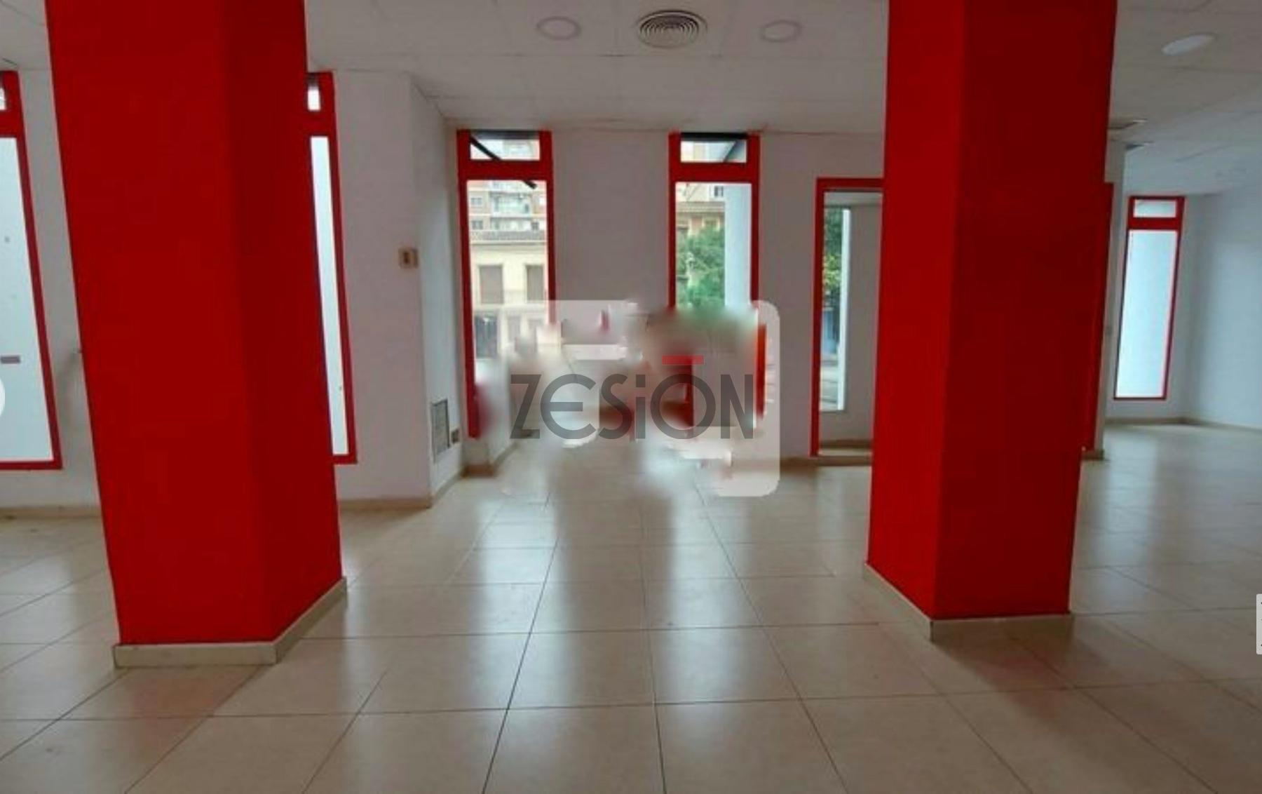 For rent of commercial in Valencia