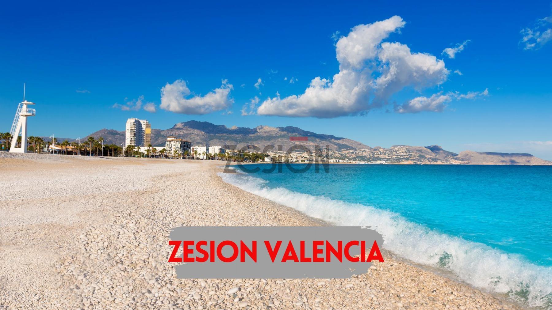 For share of commercial in Altea
