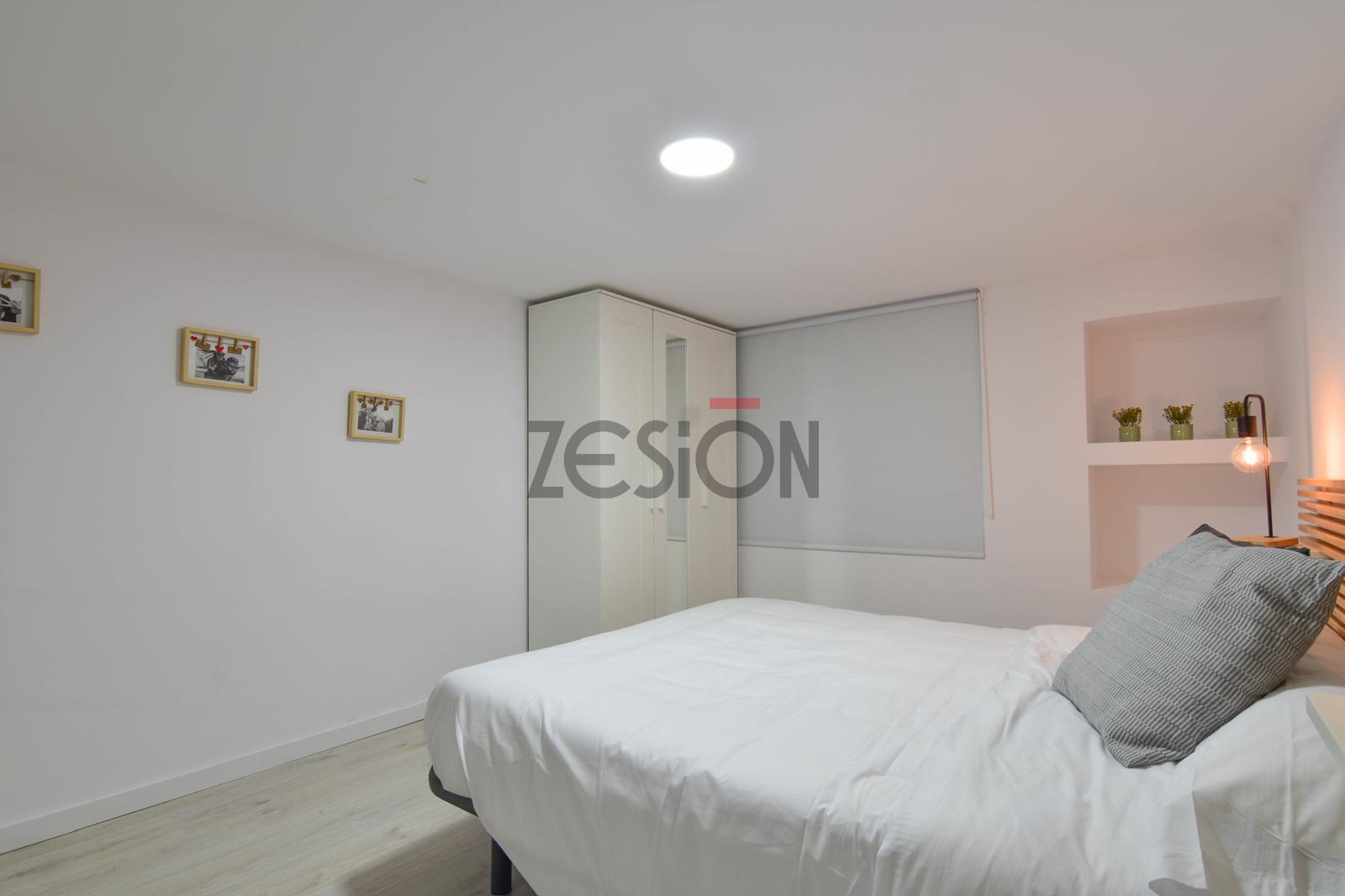 For share of apartment in Valencia