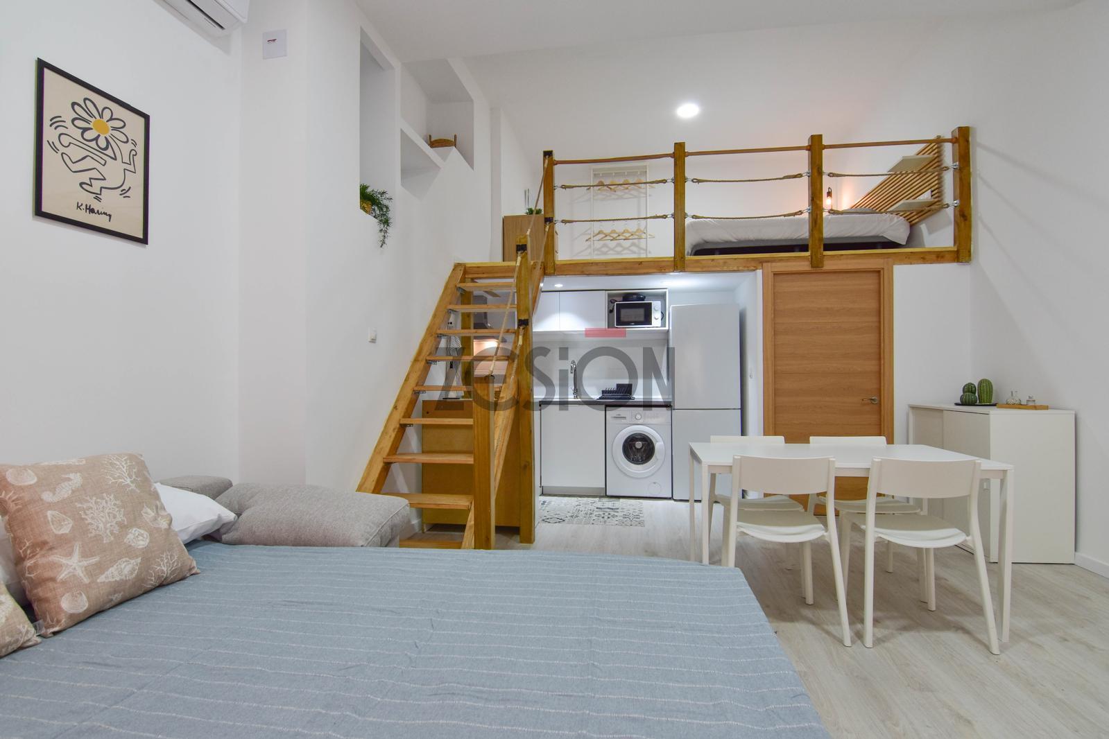 For share of apartment in Valencia