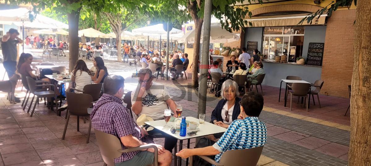 For share of commercial in Paterna