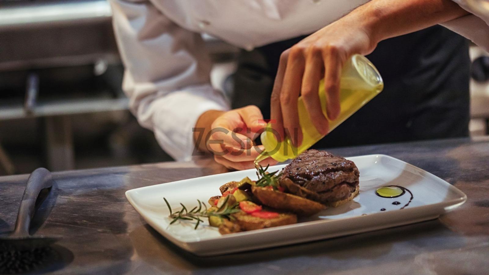 For share of premises in Valencia