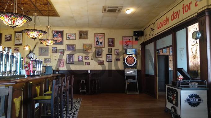 For share of commercial in Paterna