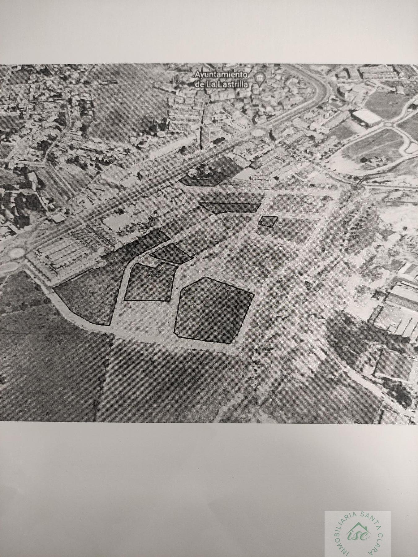 Venta de terreno en La Lastrilla