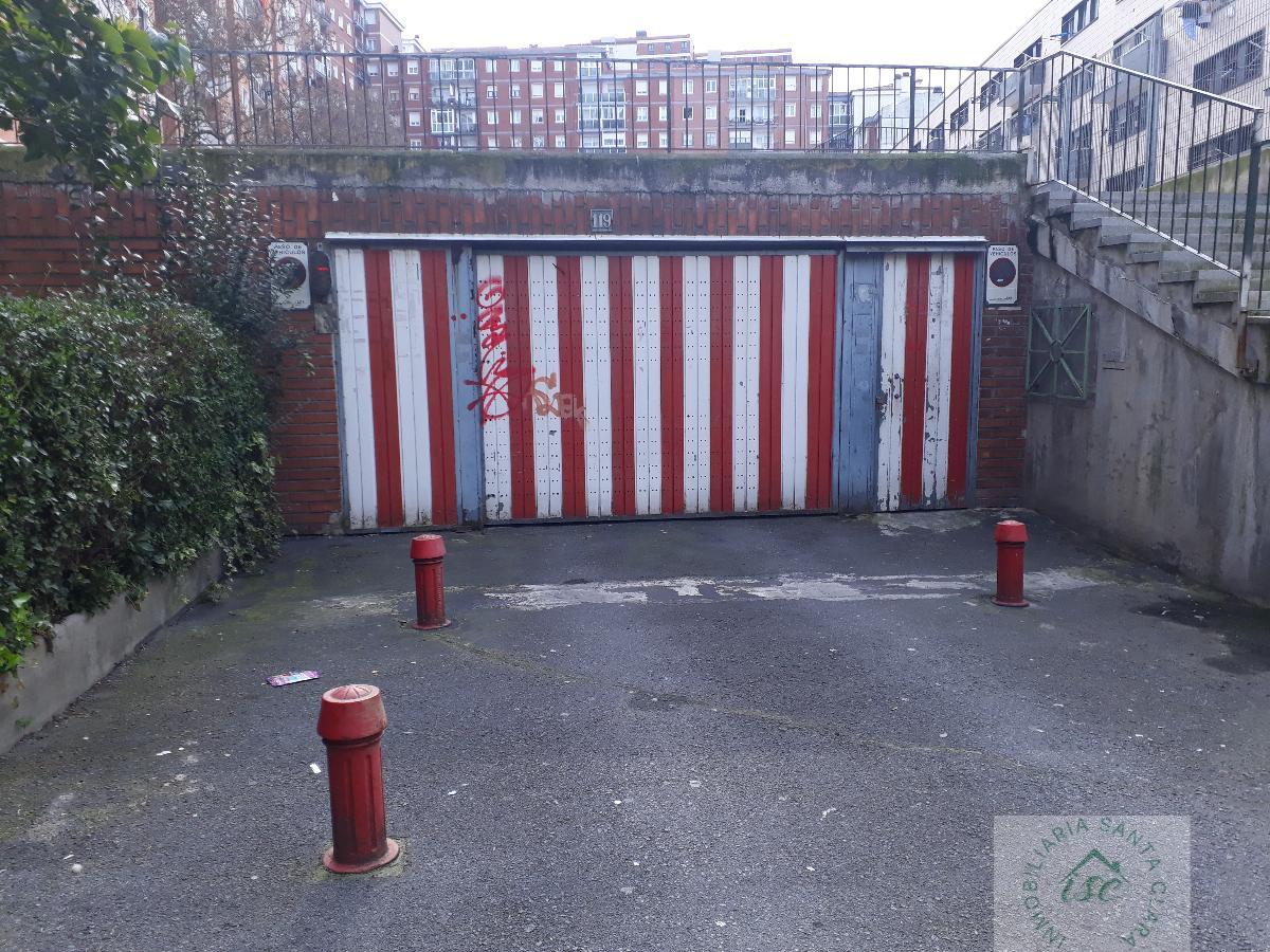 For sale of garage in Bilbao