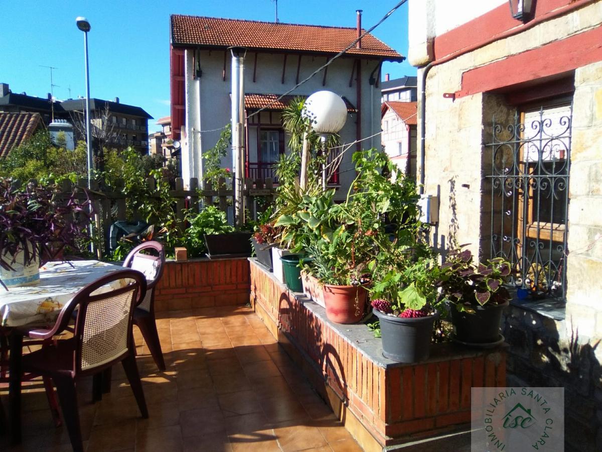 For sale of chalet in Bilbao