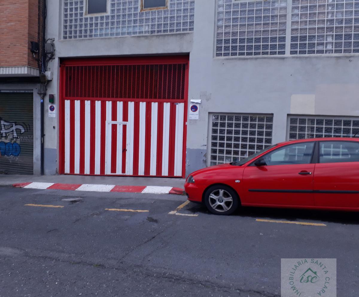 For sale of garage in Bilbao