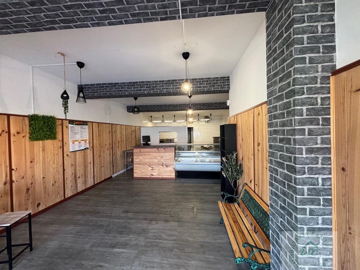 For rent of commercial in Plentzia