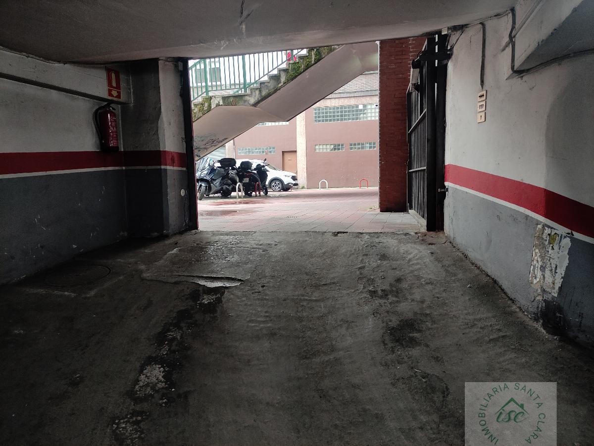 For sale of garage in Bilbao