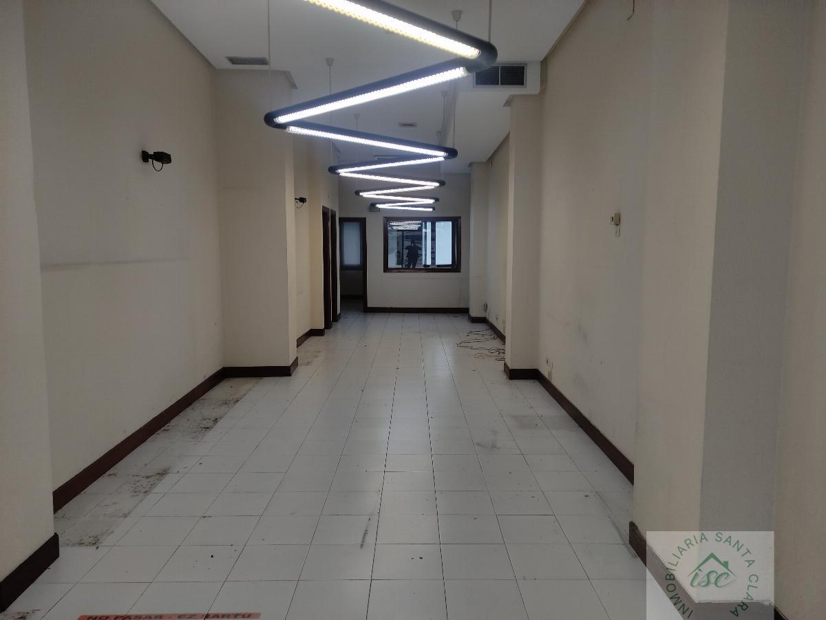 For rent of commercial in Bilbao