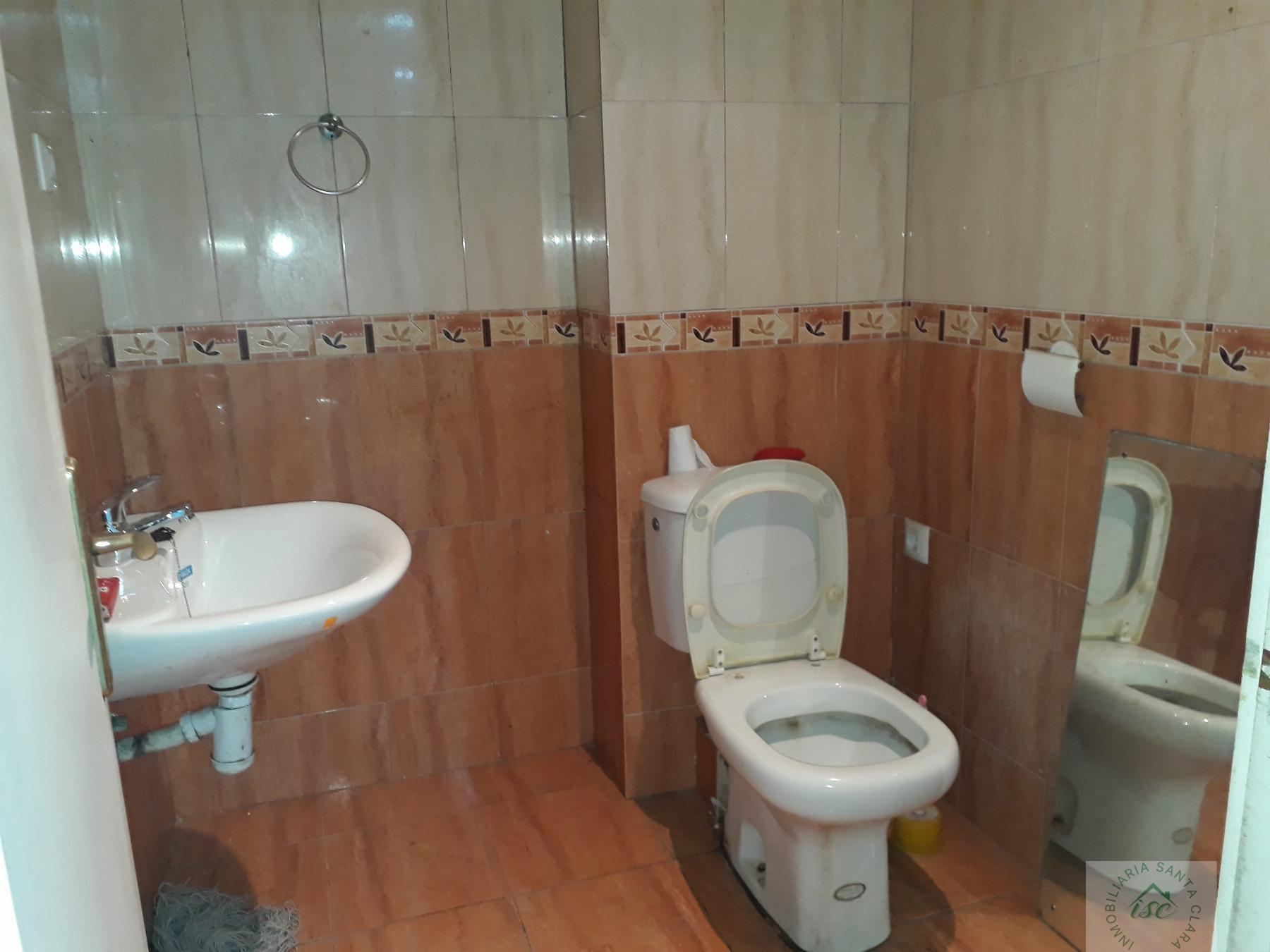For rent of commercial in Bilbao