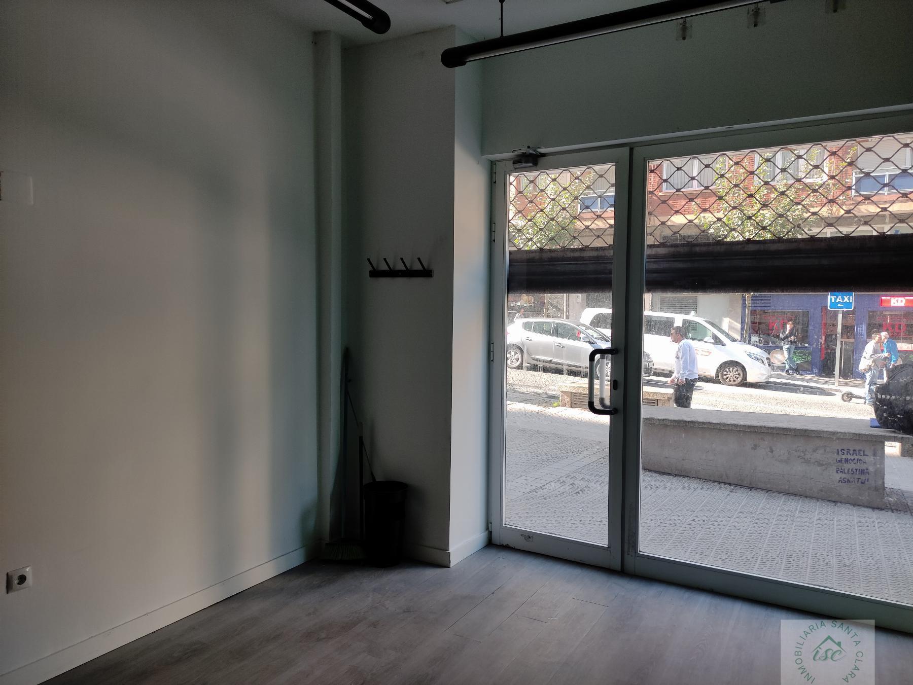For rent of commercial in Bilbao
