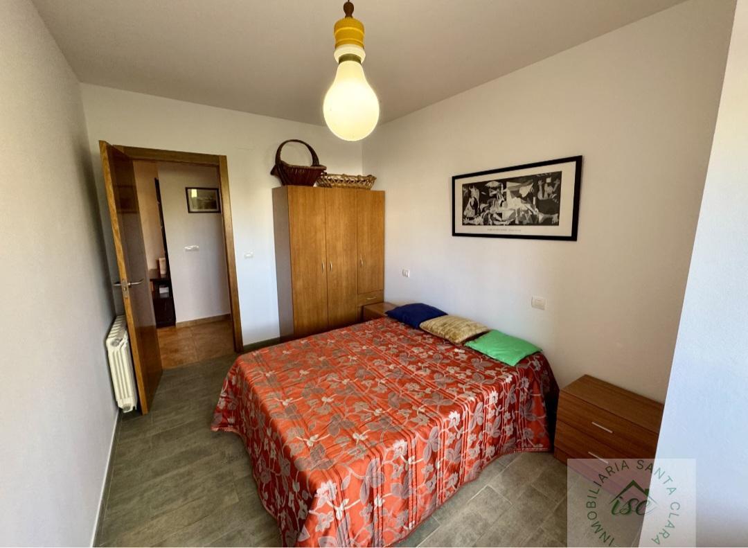 For sale of flat in Piélagos