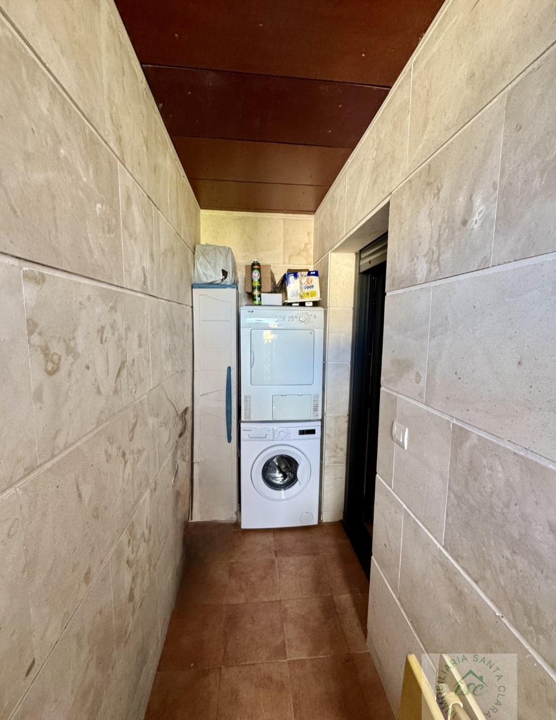 For sale of flat in Piélagos