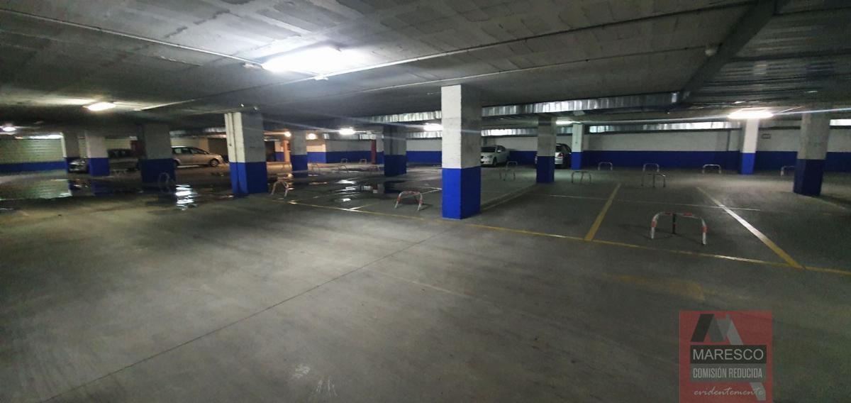 For sale of garage in Fuengirola
