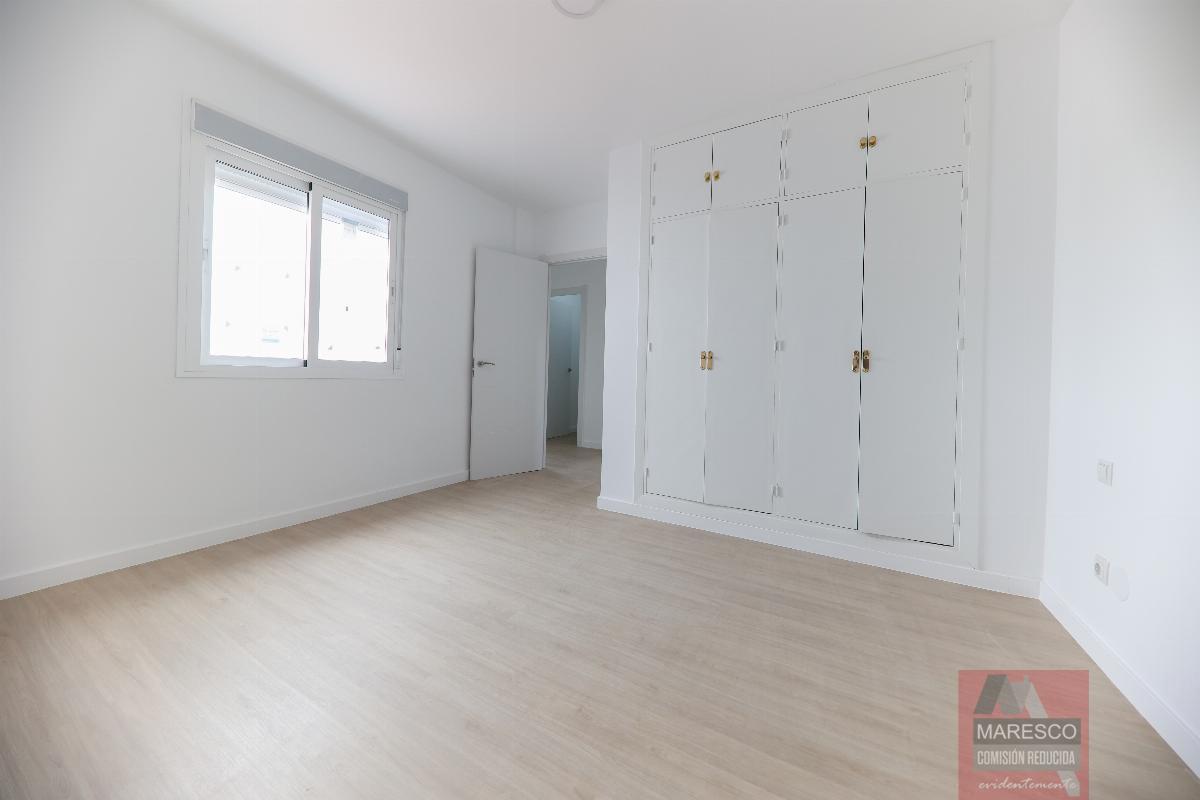 For sale of penthouse in Mijas