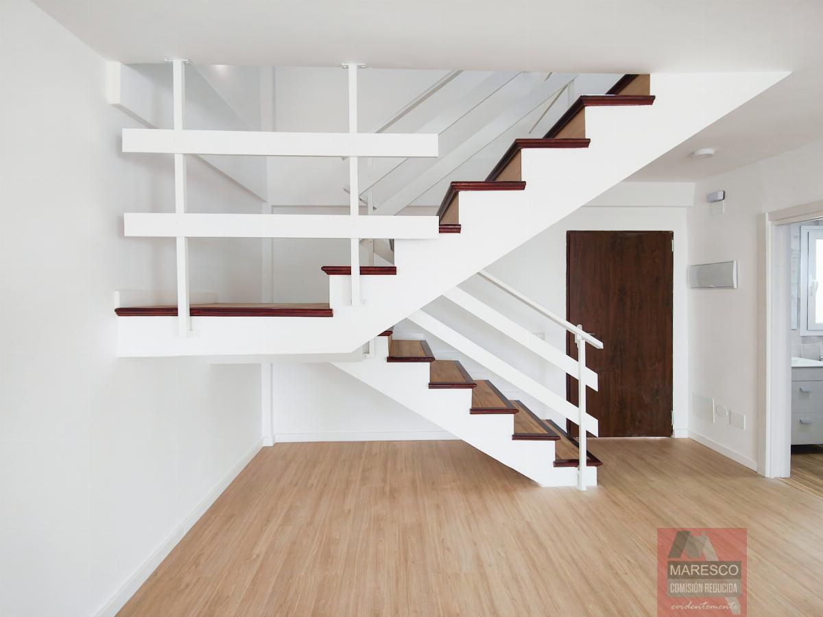 For sale of penthouse in Mijas