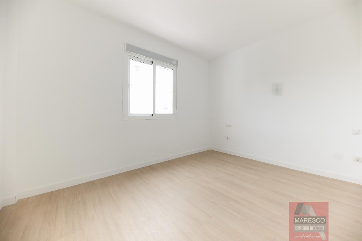 For sale of penthouse in Mijas