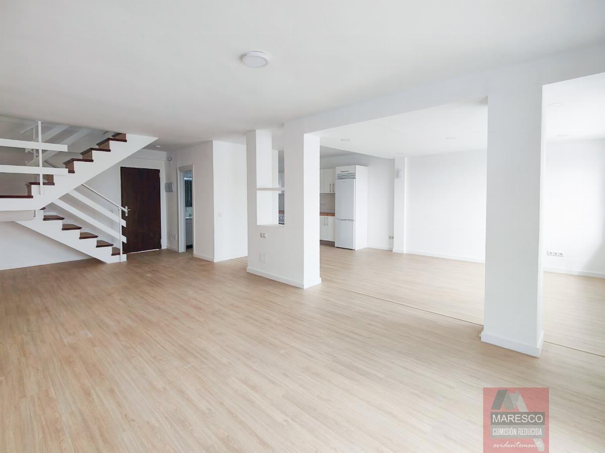 For sale of penthouse in Mijas