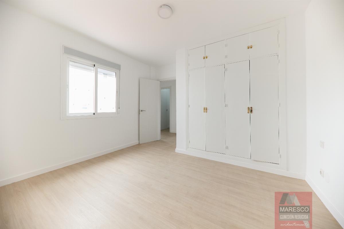 For sale of penthouse in Mijas