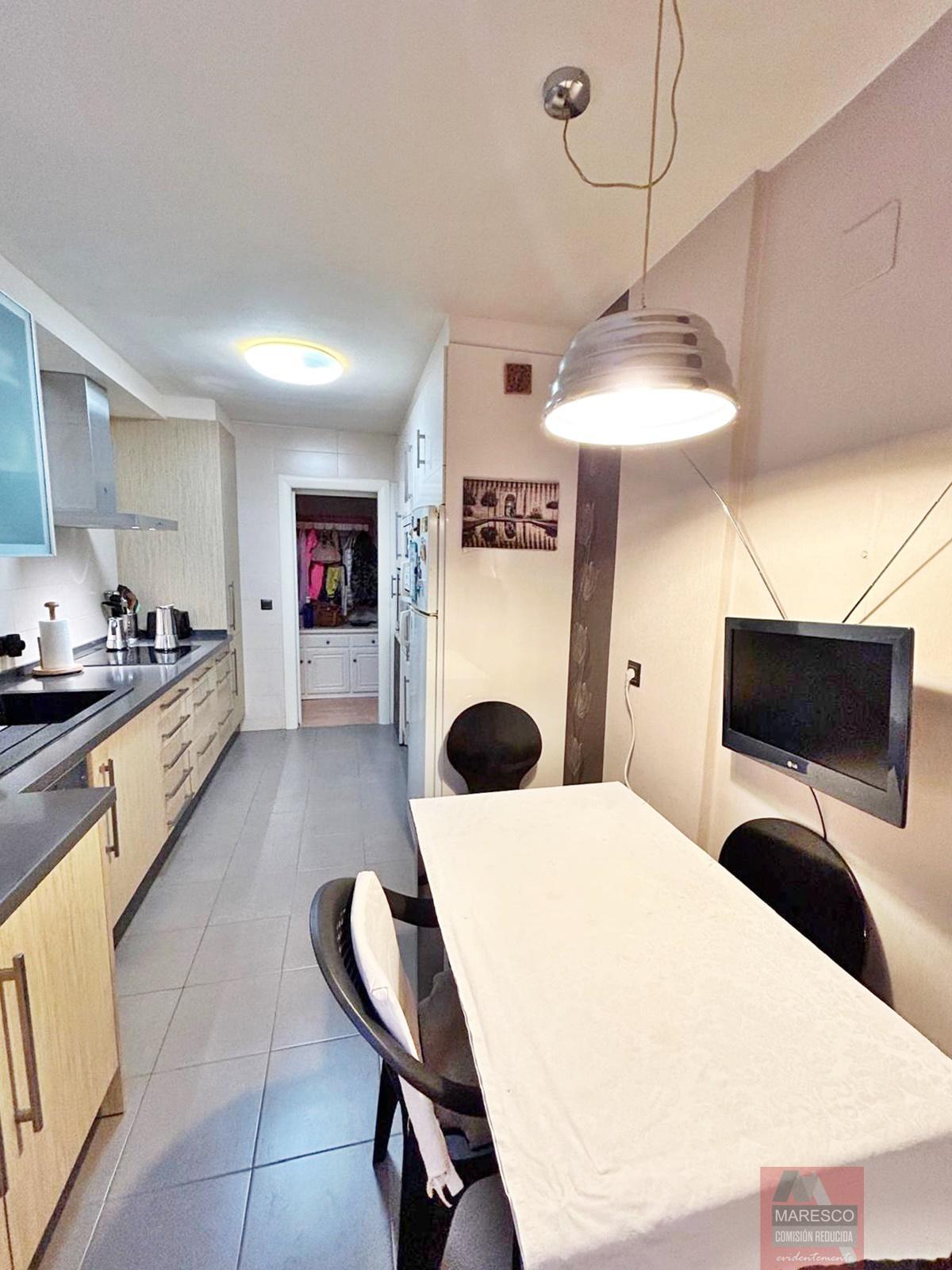 For sale of apartment in Fuengirola