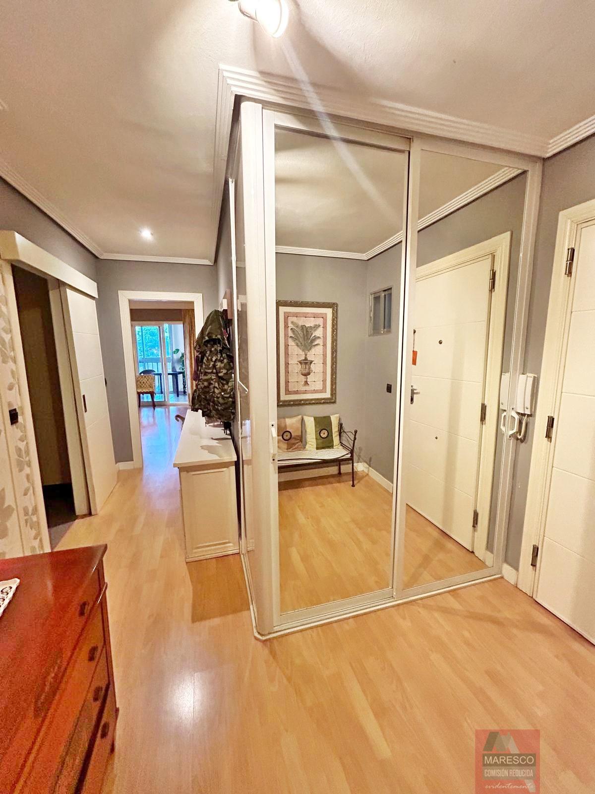 For sale of apartment in Fuengirola