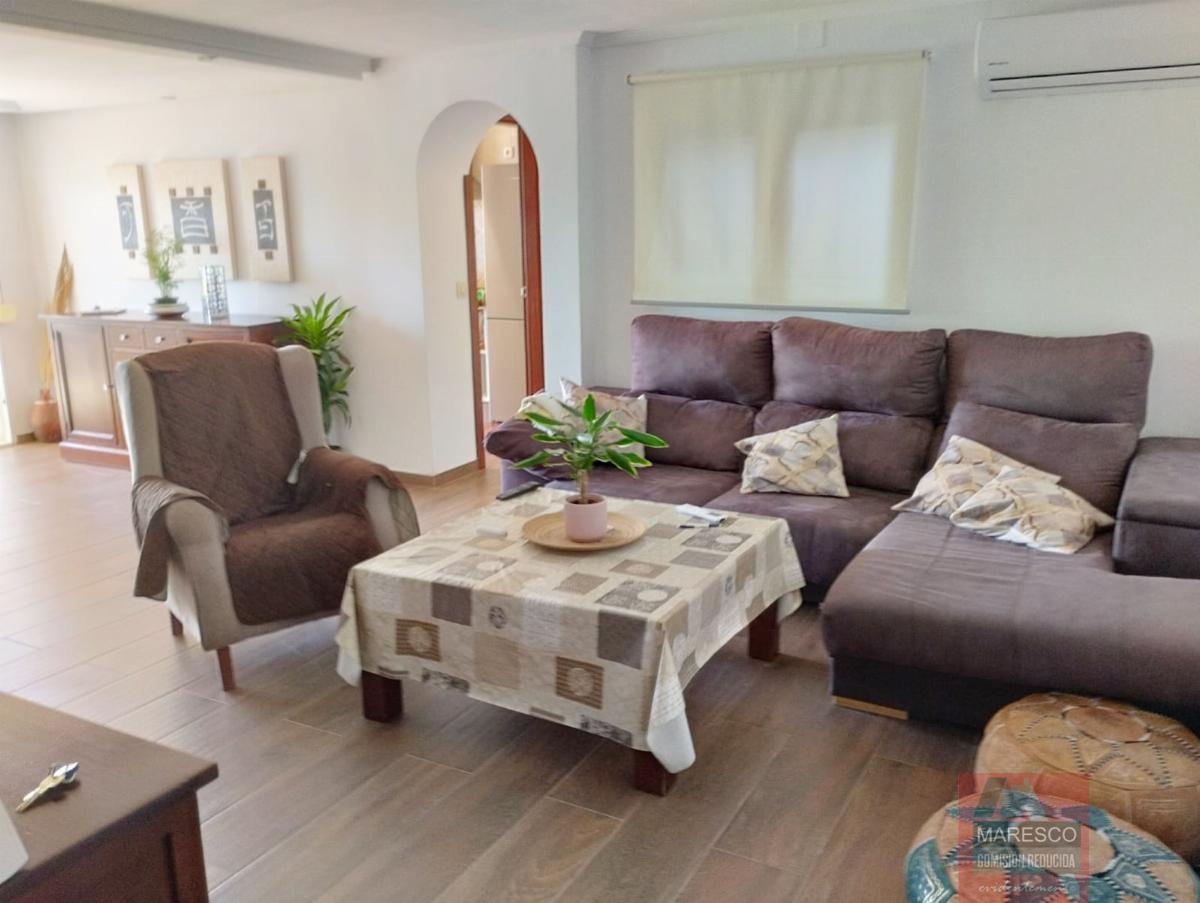 For sale of flat in Benalmádena