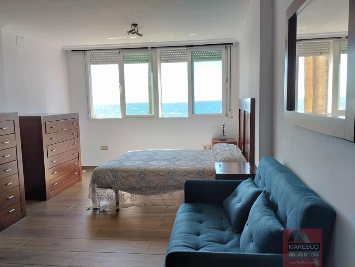 For sale of flat in Benalmádena