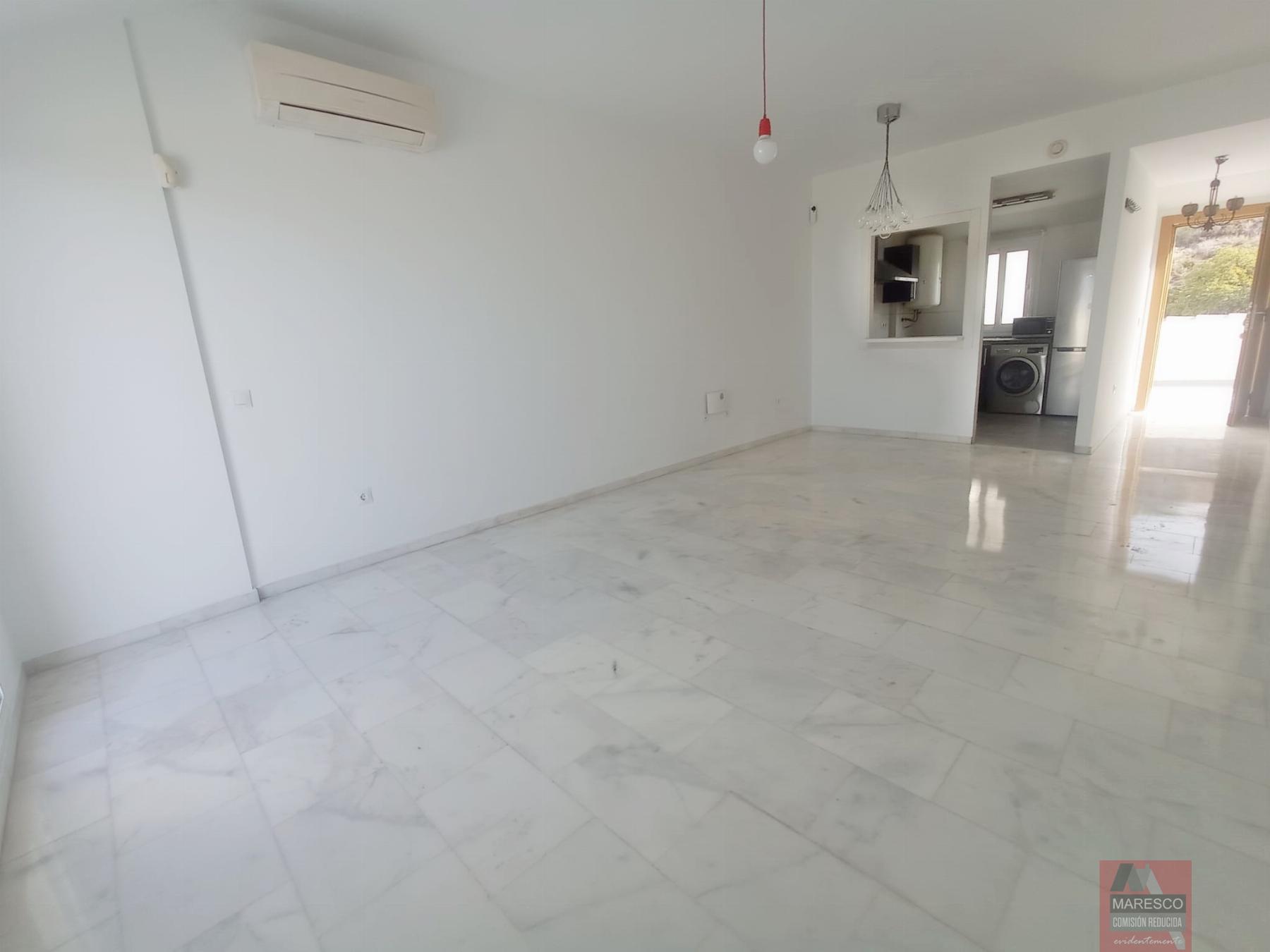 For sale of penthouse in Fuengirola