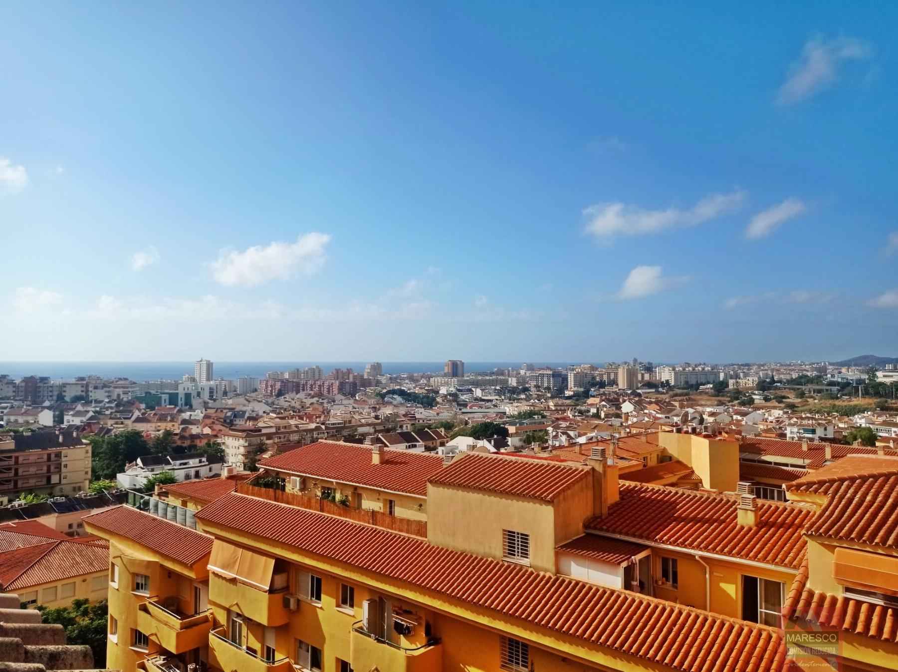 For sale of penthouse in Fuengirola